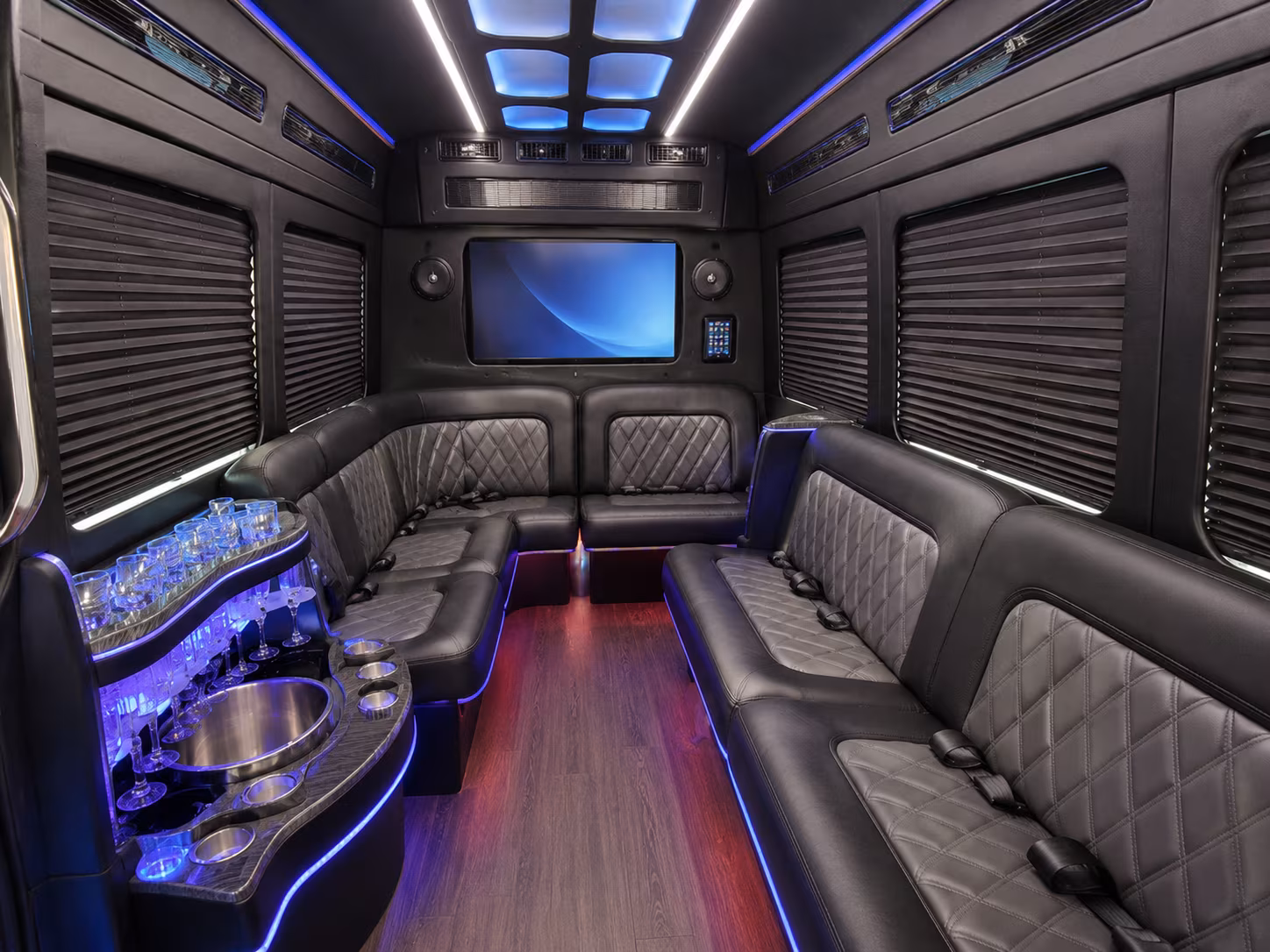 find the perfect transportation for your next corporate event 1
