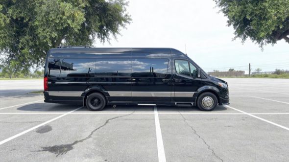 sprinter limousine birmingham